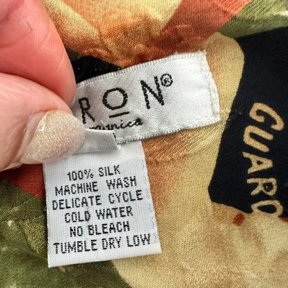 Citron Santa Monica Button Shirt 100% Silk 1950s Print Pin Up Girl - Picture 14 of 16